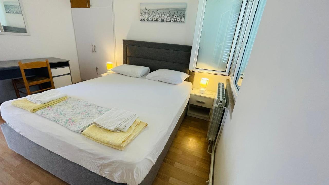 Apartments Danijela Lumbarda Ngoại thất bức ảnh